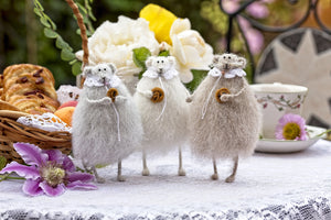 3 knitted mice rats