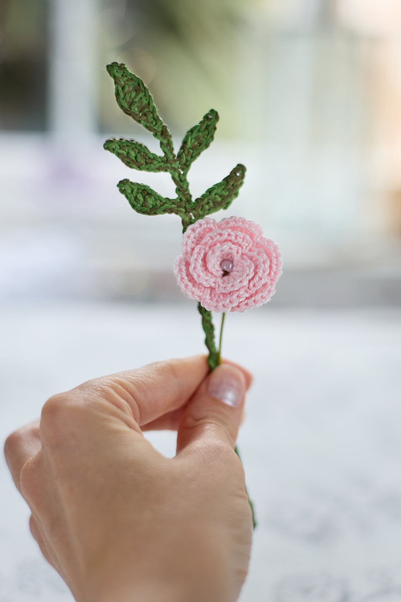 Pink Crochet Roses Light Pink Crochet Rose and Leaf 15cm – Candyfleece