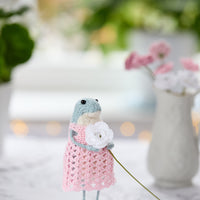 June, knitted frog
